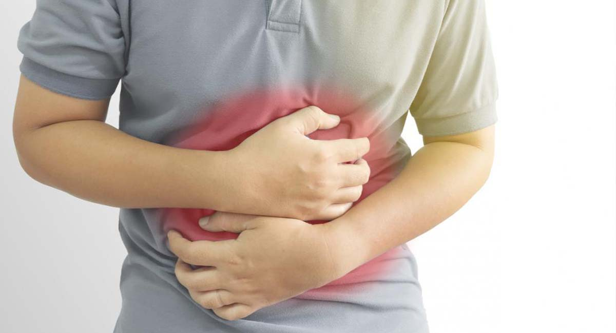 9 cách hiệu quả giúp giảm đau bụng trên rốn tại nhà